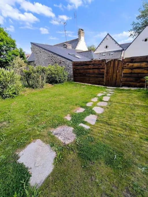 Maisonette Proche De La Mer Loctudy Holiday home