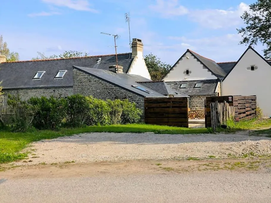 Maisonette Proche De La Mer Loctudy Hébergement de vacances